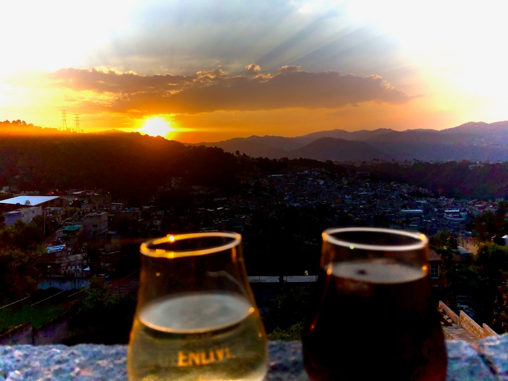 Hoy desperté pensándote